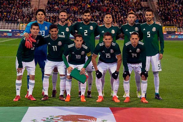 team photo for Mexico